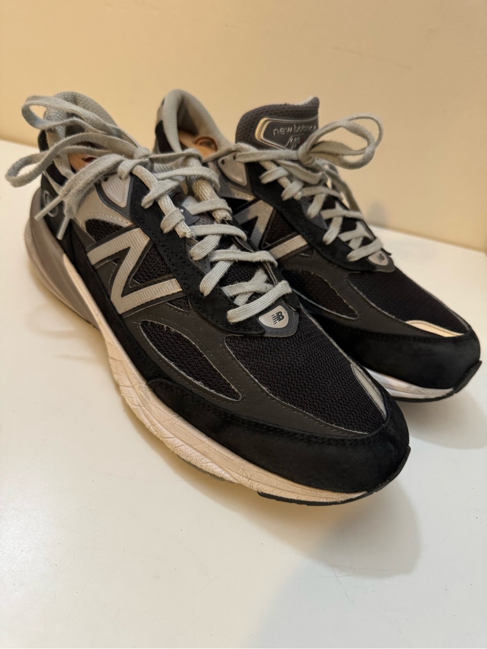 New Balance 990v6 Made in USA Black/Silver Suede Sneakers M990BK6 / US 11.5